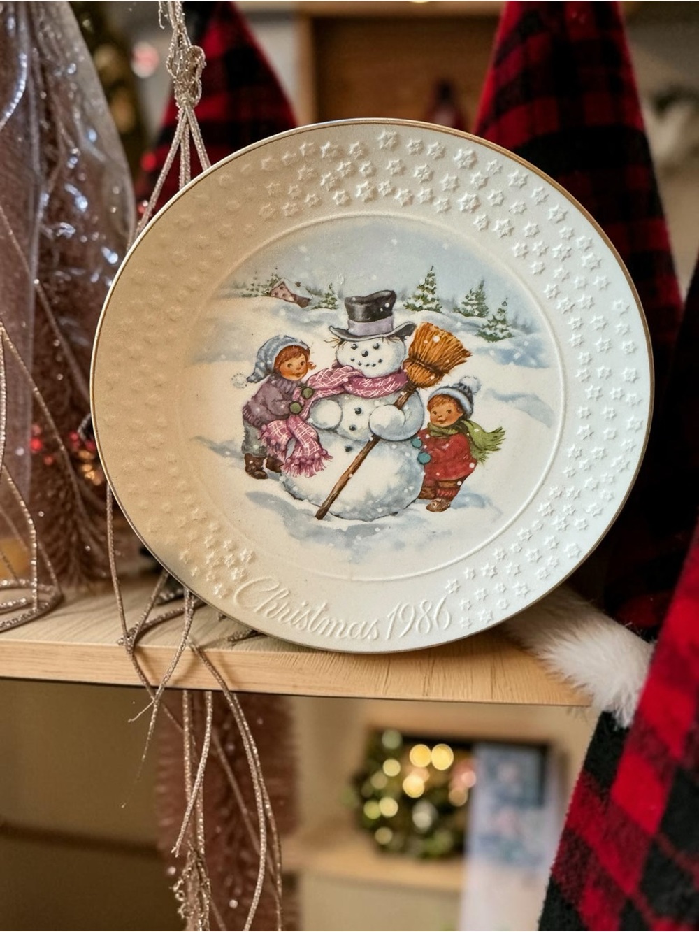 Vintage 1986 Avon A Child’s Christmas Plate 22K Gold Snowman Porcelain